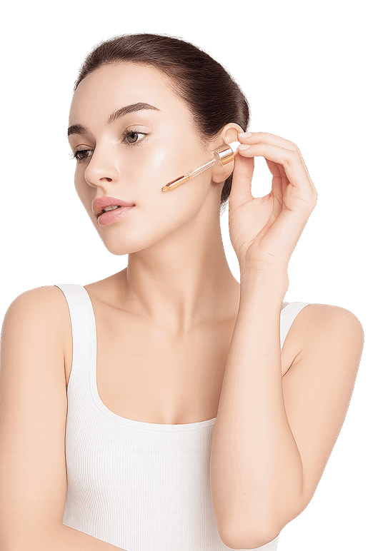 Cuida de tu piel Chica aplicandose tratamiento facial